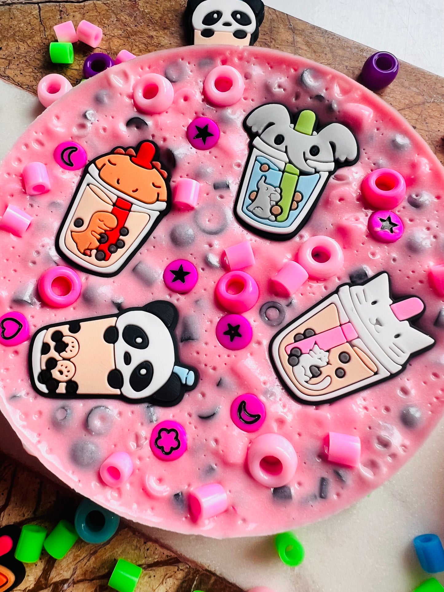 REMELTABLE 'BUBBLE TEA' picky pad | Reusable | Easter | Circle (10cm)| Latex Free| Neurodiverse Distracting Nail Skin Picking Stress