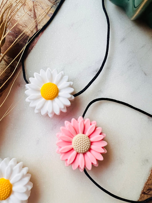 Fidget Necklace | Flower | Distraction | Fidget Aid | Neurodiverse | UK