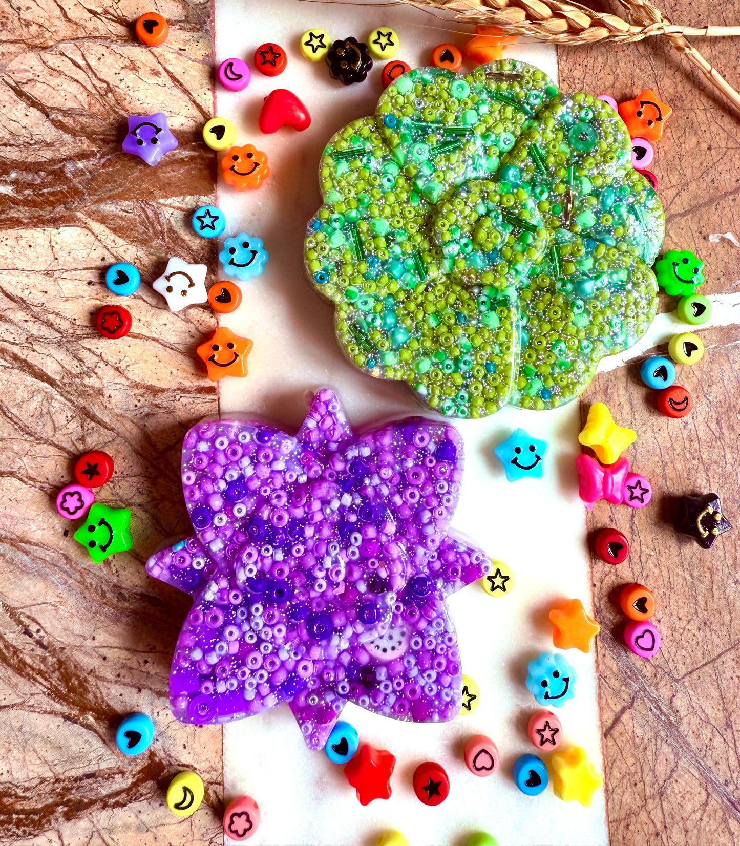 FLOWER Picky Pad | Easter | GIFT | 8 Colours | Latex Free | Neurodiverse Stimming | Nail Skin Hair Picking Distraction | Fidget Aid uk