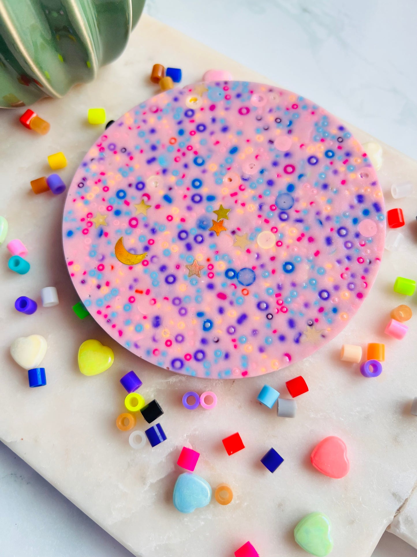 REMELTABLE 'CONFETTI' picky pad | Reusable | Easter | Circle (10cm)| Latex Free| Neurodiverse Distracting Nail Skin Picking Stress