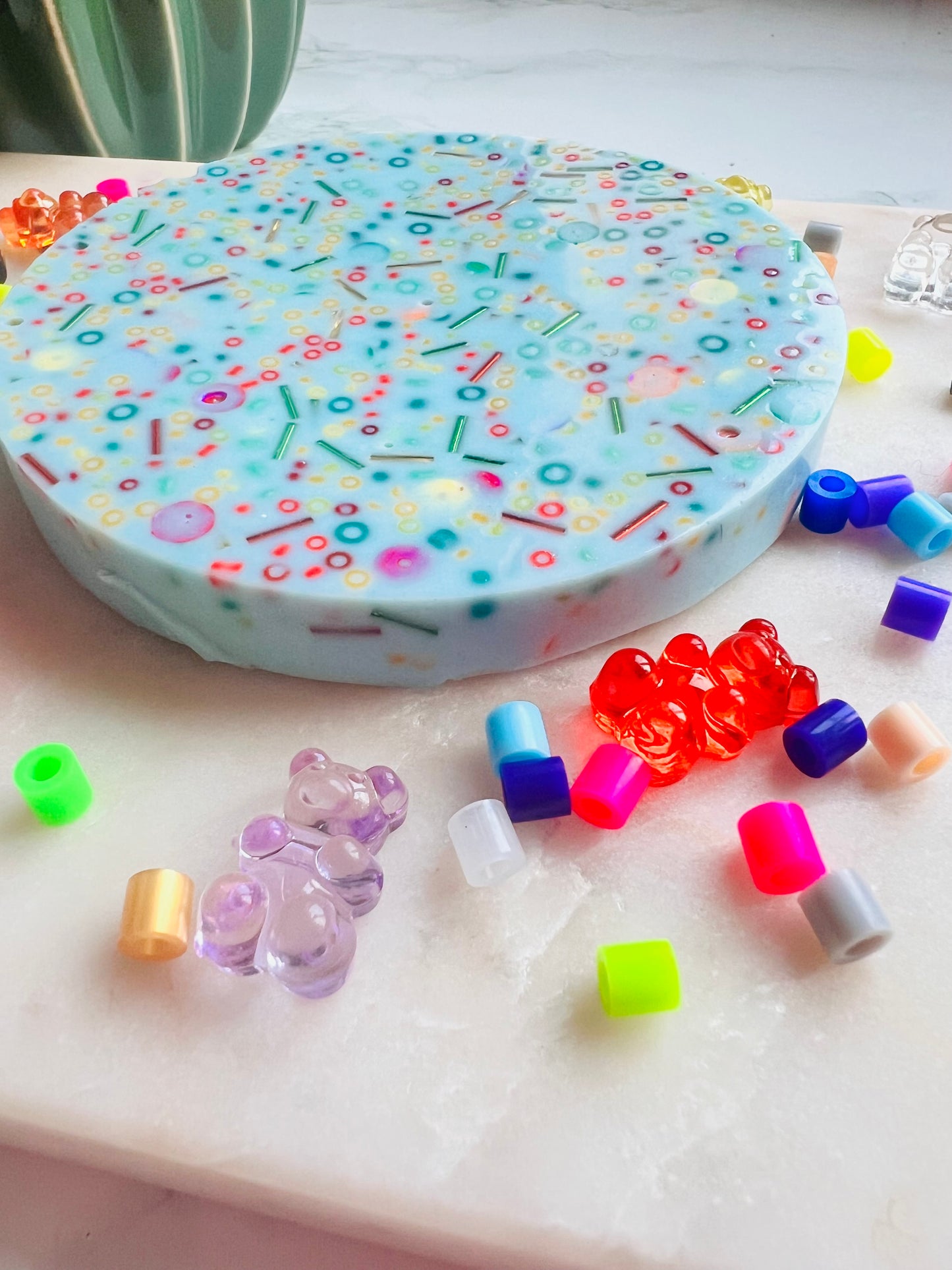 REMELTABLE 'GUMMY BEAR' picky pad | Reusable | Easter | Circle (10cm)| Latex Free| Neurodiverse Distracting Nail Skin Picking Stress