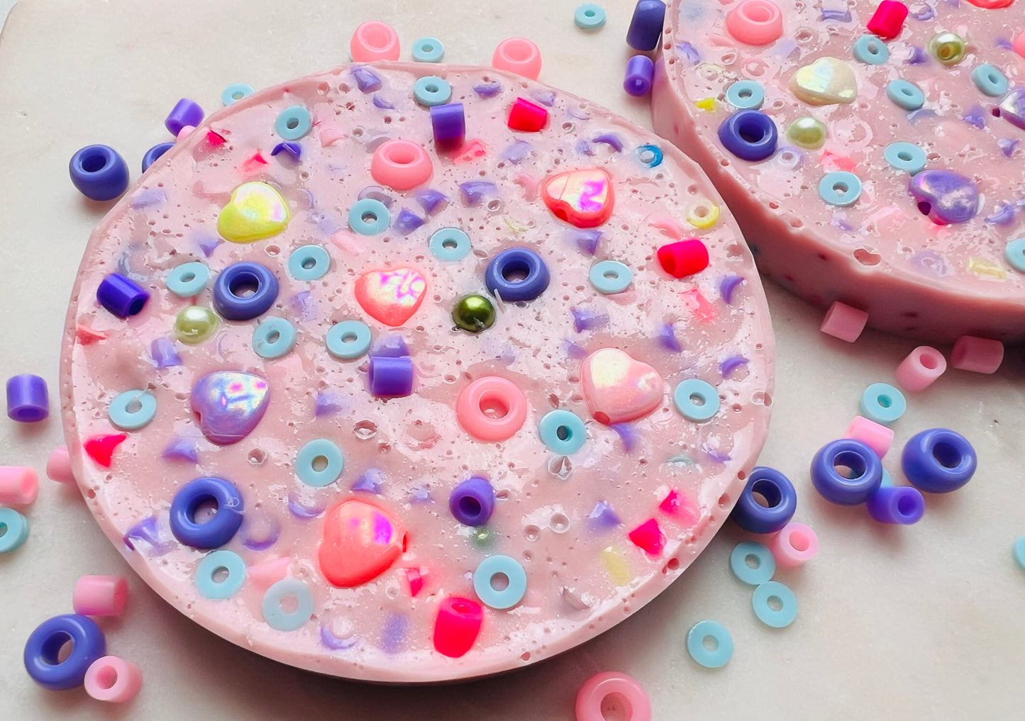 REMELTABLE 'CONFETTI' picky pad | Reusable | Easter | Circle (10cm)| Latex Free| Neurodiverse Distracting Nail Skin Picking Stress