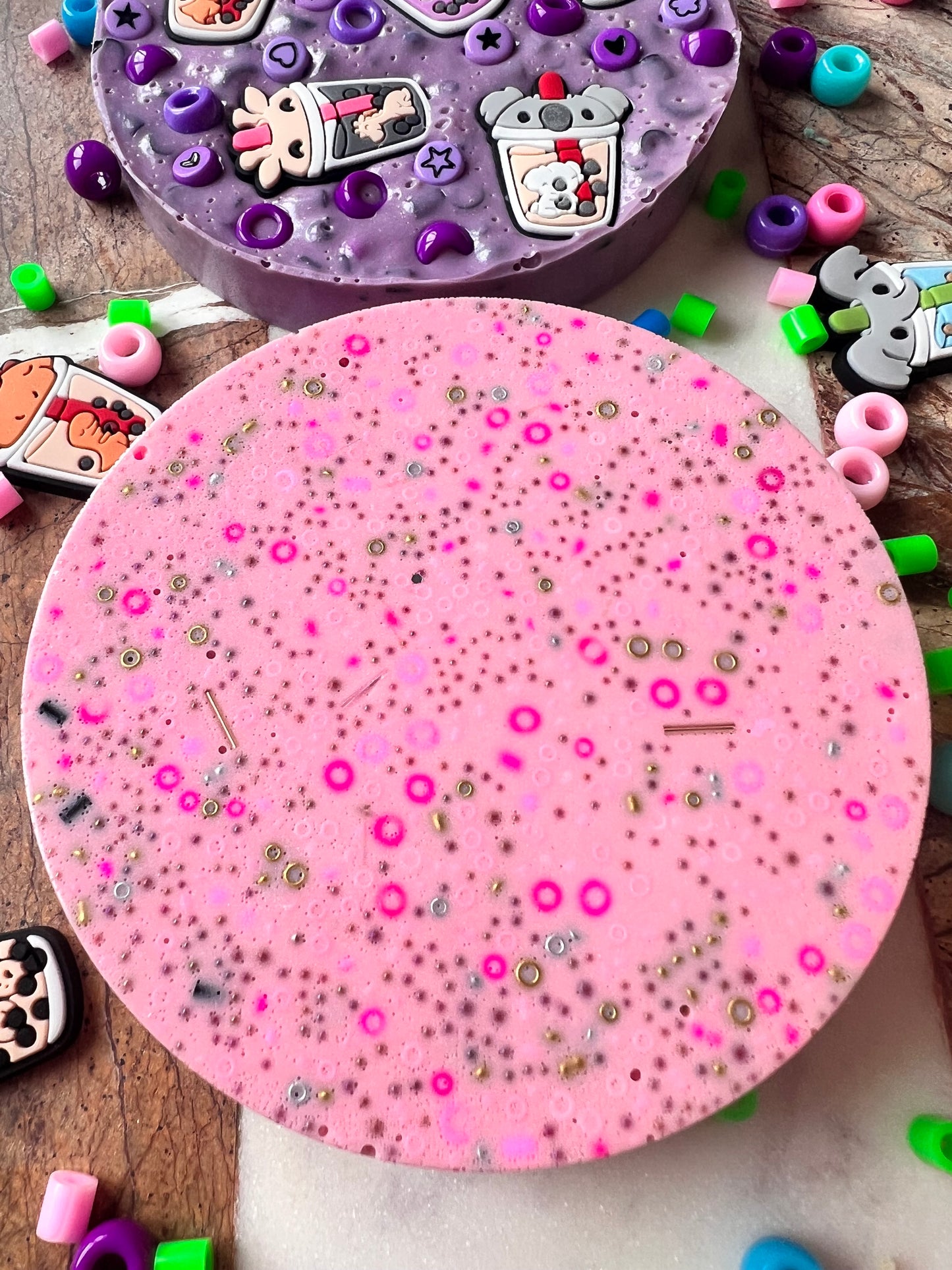 REMELTABLE 'BUBBLE TEA' picky pad | Reusable | Easter | Circle (10cm)| Latex Free| Neurodiverse  Distracting Nail Skin Picking Stress