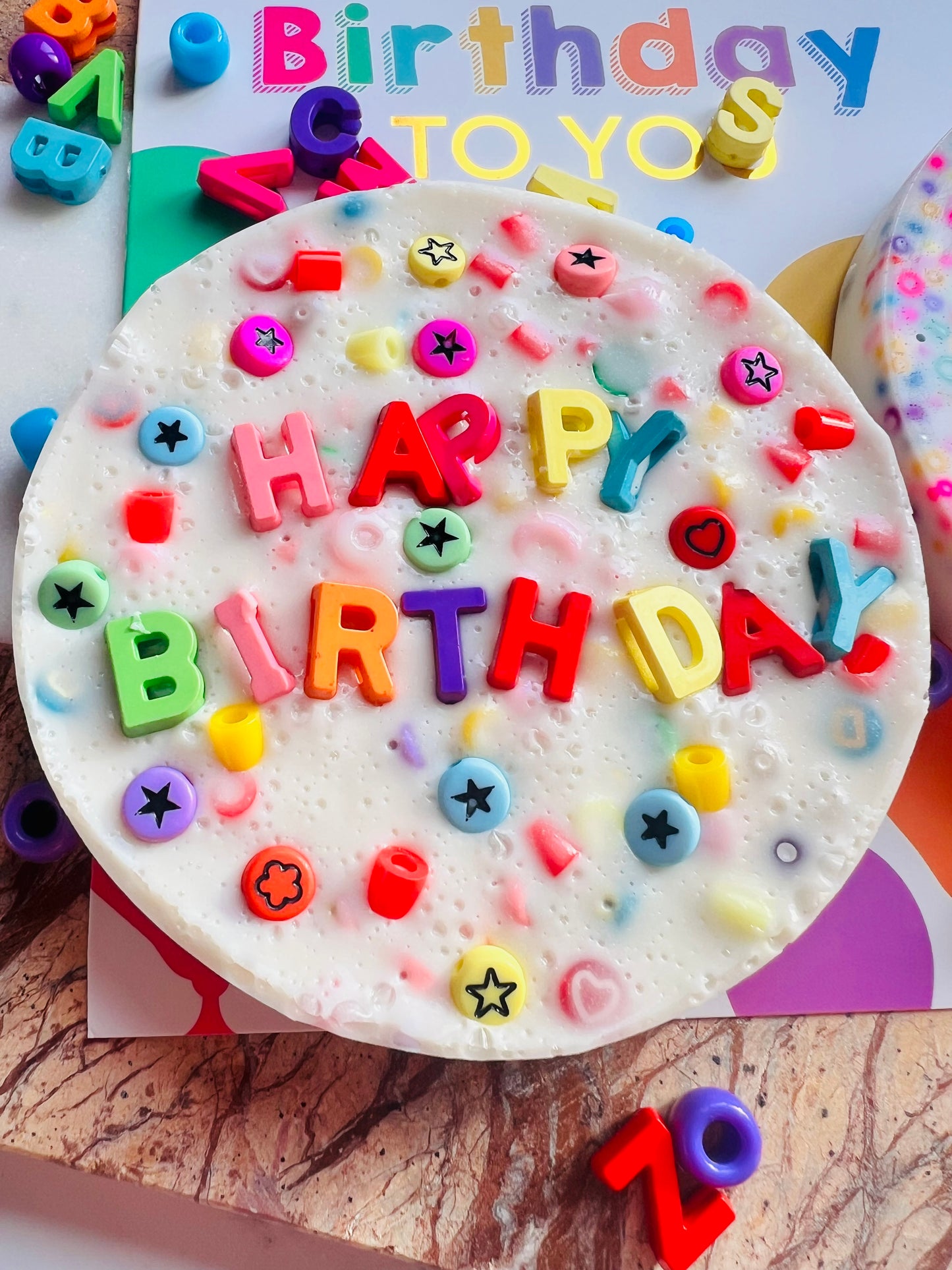 REMELTABLE 'HAPPY BIRTHDAY' picky pad | Reusable | Easter | Circle (10cm)| Latex Free| Neurodiverse  Distracting Nail Skin Picking Stress