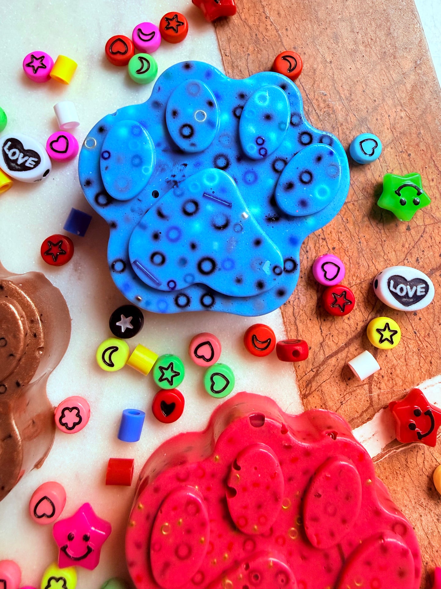 Remeltable and Reusable Paw Picky Pad