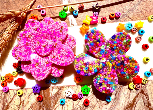 FLOWER Picky Pad | Easter | GIFT | 8 Colours | Latex Free | Neurodiverse Stimming | Nail Skin Hair Picking Distraction | Fidget Aid uk