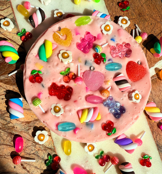 REMELTABLE 'PICK N MIX' picky pad | Reusable | Easter | Circle (10cm)| Latex Free| Neurodiverse  Distracting Nail Skin Picking Stress