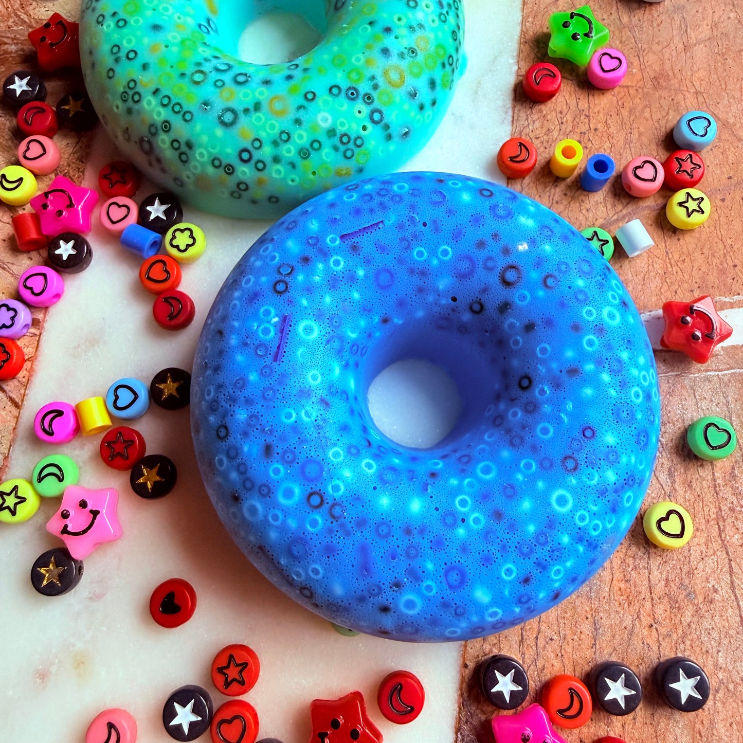 Blue reusable doughnut picky pad 